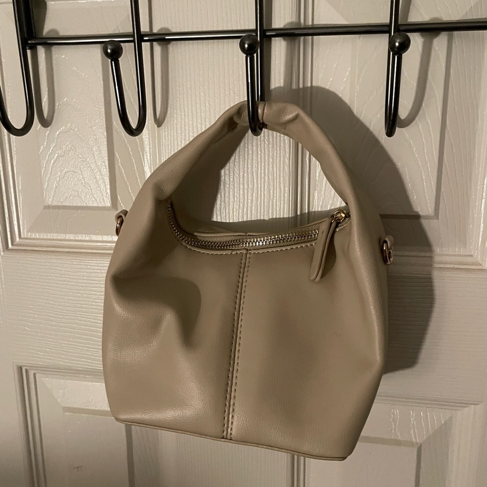Forever 21 tiny bag